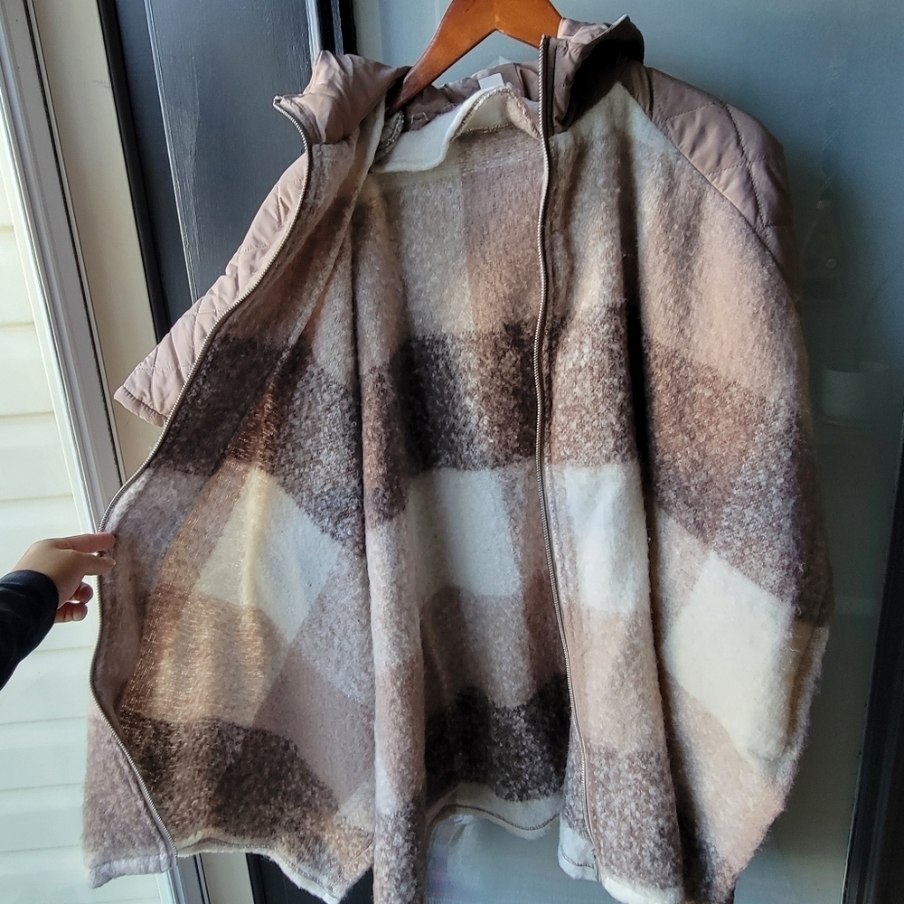 Women's Plaid Zip Poncho Sweater L-XL Hood Tan/Brown NWOT Cozy Light Weight - Picture 4 of 10